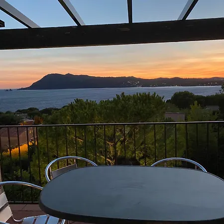 Les 2 Frères - Vue Panoramique Solarium - Les Sablettes *